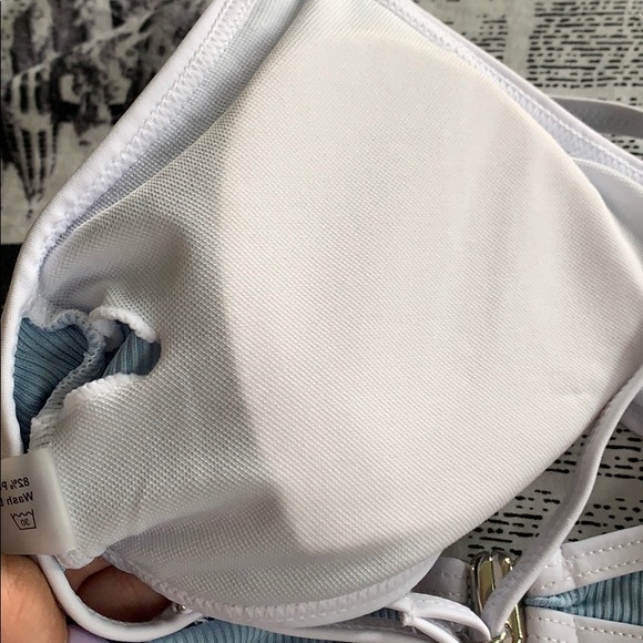 blue and white full bikini - Picture 6 of 9